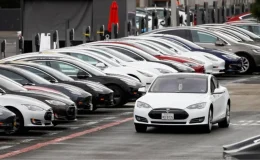 Tesla, ABD’deki 1,8 milyon aracını geri çağırıyor